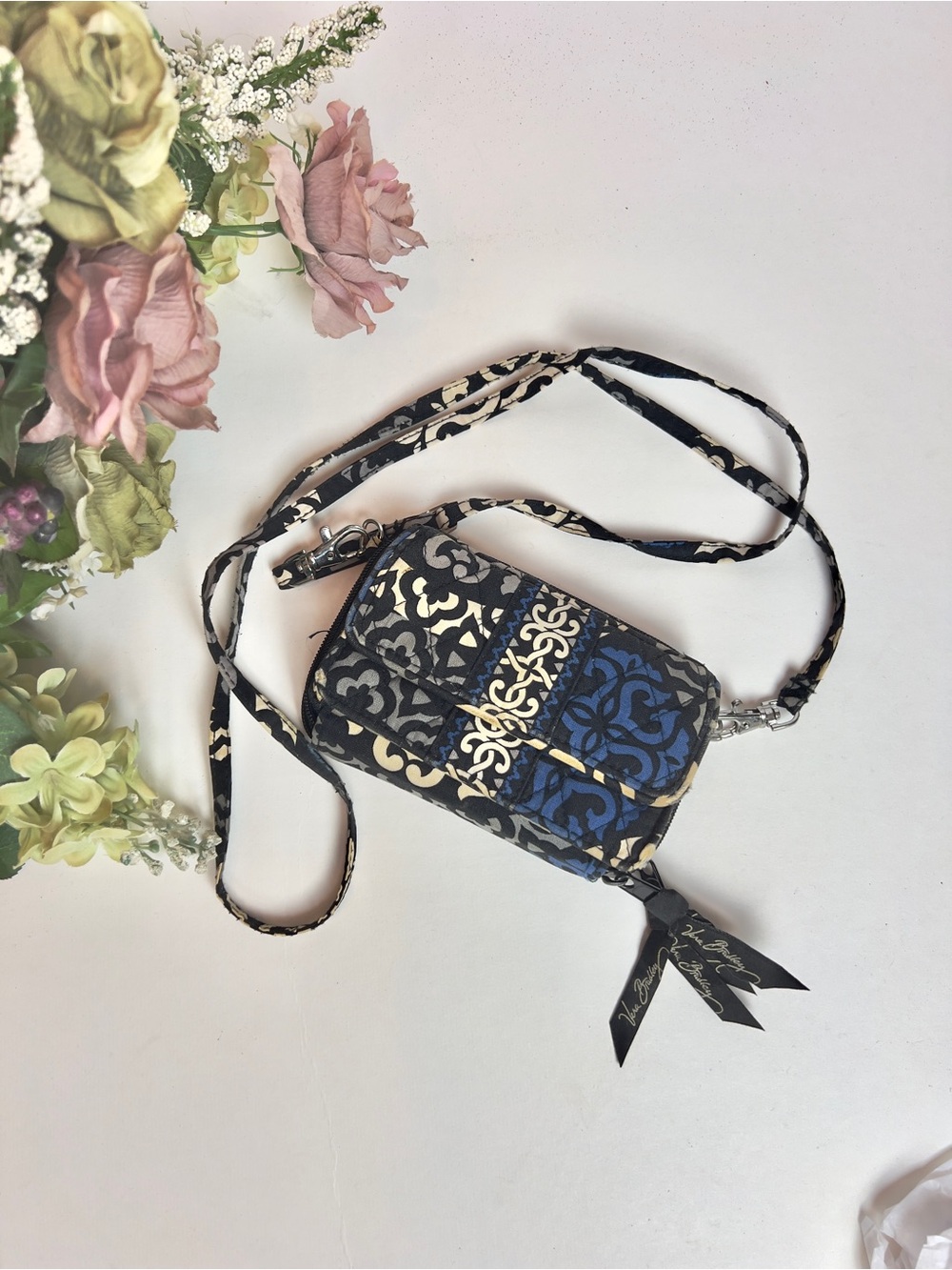 Vera Bradley All In One Crossbody Convertible Wristlet Wallet Canterbury Cobalt